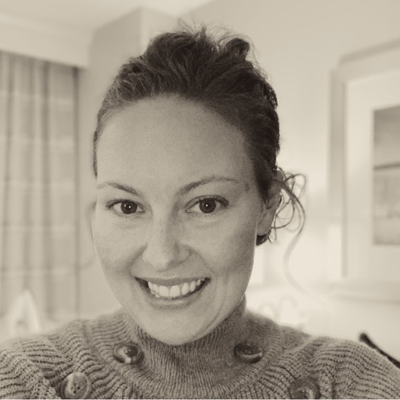 Meet your Posher, Ashton - Picture 1 of 1